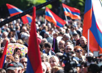 «Դրօշակ»-ի Առաջնորդ.  Մէջքը Շտկող Արժանապատիւ Հայը