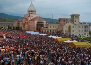 Սթափեցէք Տղա՛ք