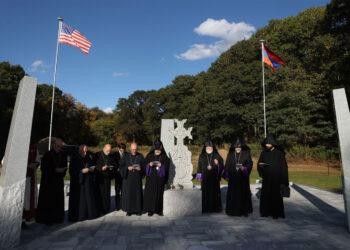 Արամ Ա. Կաթողիկոս Այցելեց Ուայթընզվիլ