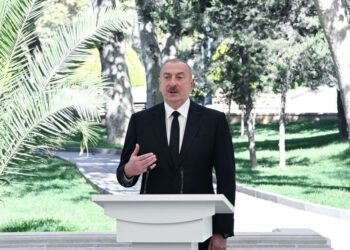 Ալիեւ Վստահ Է, Որ Ազրպէյճանցիները  Անհամբեր Կը Սպասեն «Արեւմտեան  Ազրպէյճան Վերադարձին»