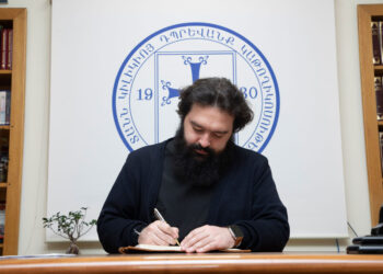 «Առանց Դպրեվանքի Կարելի Չէ Պատկերացնել Մեր Եկեղեցւոյ Ապագան Եւ Սփիւռքահայ Մեր Գաղութներու Պահպանումը», «Ազդակ»-ին Կ՛ըսէ Պարոյր Վրդ. Շէրնէզեան