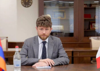 Ֆրանսայի Դեսպանը Կ՛արձագանգէ «Ազրպէյճանական Սահմանին Վրայ Ֆրանսական Հետախուզութիւն Տեղակայելու» Մասին Պաքուի Կեղծիքներուն