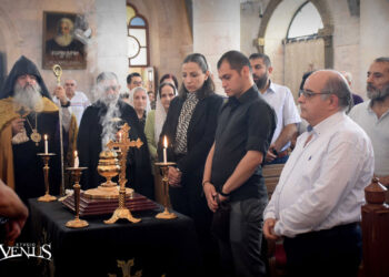 Գաղութէ -Գաղութ