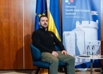 Զելենսքի. «Հոկտեմբերին, Նոյեմբերին  Եւ Դեկտեմբերին Մենք Կարելիութիւն Ունինք  Ամէն Ինչ Դէպի Խաղաղութիւն Տանելու»
