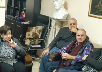 Հայրենի Կեանք