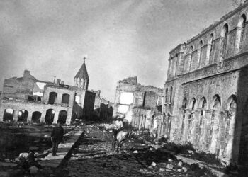 Շուշիի Հայութեան Կոտորածը Եւ Քաղաքին Աւերումը