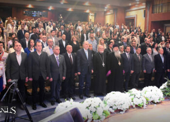 Գաղութէ Գաղութ