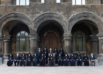 Հայրենի Կեանք