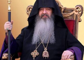 Ազատէ՛ Դուն Քեզ Բոլորին Խրատներէն