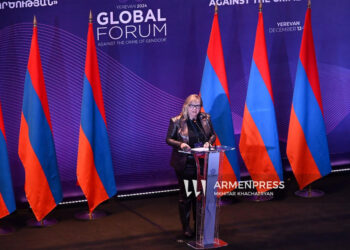 Ցեղասպանագէտներու Միջազգային Միութեան Նախագահը Արցախի Մէջ Ազրպէյճանի Գործողութիւնները Ցեղասպանութիւն Որակեց