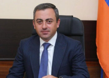 Պայքարի Ուղին, Թէ՞ Համագործակցութեան Ծուղակը. Ազգային Ընտրութեան Առաջ