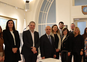 Հայկազեան Համալսարանին Մէջ Լիբանանեան-Ամերիկեան Ընկերային Ծառայութեան Համագործակցութեան Եւ Ընկերային Ծառայողներու Վերազինման Նուիրուած Ծրագիր