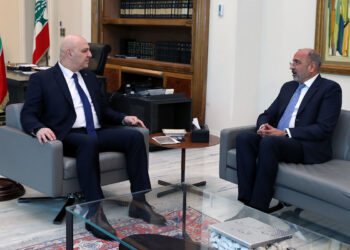 Նախագահ Աուն. «Բարեկարգումները Նոր Կառավարութեան Առաջնահերթութիւններէն Պիտի Ըլլան` Անմիջապէս, Որ Ան Կազմուի»
