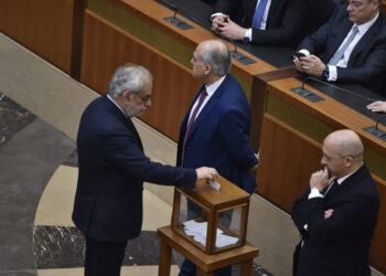 Ինչո՞ւ Քուէարկեցինք Զօր. Ժոզեֆ Աունին