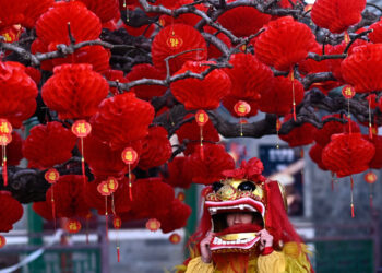 Դարձեա՞լ Նոր Տարի Է…