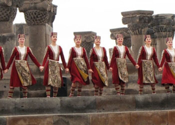 Օտարամոլութիւնը Մեր Մէջ