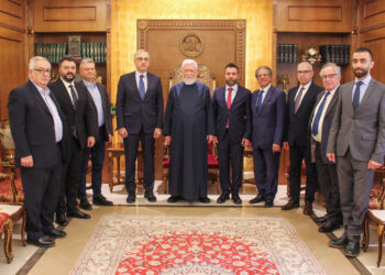 ՆՍՕՏՏ Արամ Ա․ Կաթողիկոս Ընդունեց Հայ Քաղաքական Կուսակցութիւններու Ներկայացուցիչները