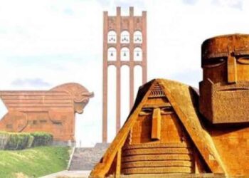 Սփիւռքէն` Հայաստանի Սիրոյ Նամակ  Մեր Շունչին Մէջ Ապրող Երկրին