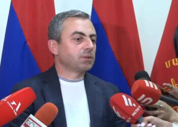 «Հայաստան» Խմբակցութիւնը Պատրաստ Է  Ստորագրելու Անվստահութեան Գործընթացը,  Երբ Նաեւ Փողոցային Պայքար Սկսի