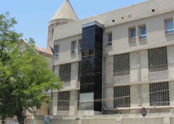 Հարիւր Անգամ…