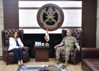 Պայրագտարեան Այցելեց  Բանակի Հրամանատարին