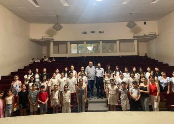 «Երգող Արցախ» Եւ Շուշիի «Վարանդա» Երգչախումբը