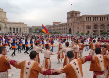 Հայաստանի Անկախութիւնը Եւ Ազգային Արժէքներու Կորուստը