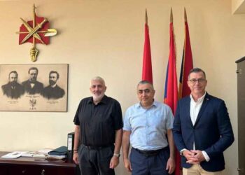 Արմէն Ռուստամեան Ընդունեց Քոնսթանթինոս  Էֆսթաֆիուն Եւ Լարս Փաթրիք Պերկը