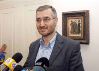 Հիւսէյն Խալիլ. «Այն, Ինչ Որ Երդման  Ճառին Մէջ Եւ Կառավարութեան Աշխատանքային  Ծրագիրին Մէջ Նշուած Է, Այսօր Զէնքի  Մենաշնորհման Հարցով Առաջարկուածէն Տարբեր Է»