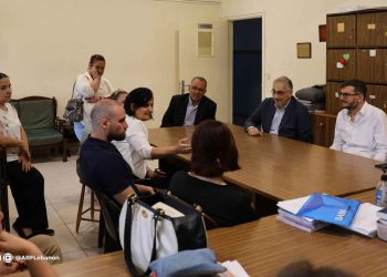 ՀՅԴ Լիբանանի Կեդրոնական Կոմիտէի Պատուիրակութիւնը Այցելեց Հայ Աւետարանական Շամլեան-Թաթիկեան Վարժարան