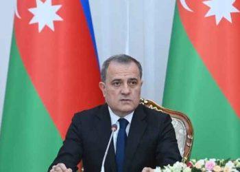 Պայրամով Կրկին Խօսած Է Հայաստանի Սահմանադրութեան Մէջ «Տարածքային Պահանջներու» Մասին