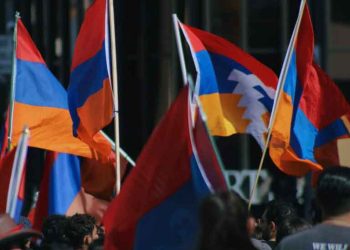 Ուշ Է, Բայց Շատ Ուշ Չէ…