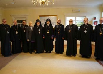 Գաղութէ-Գաղութ