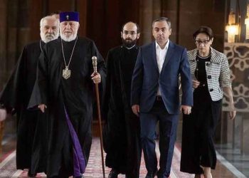 Սաղաթէլեան. «Եկեղեցւոյ Դէմ Արշաւը Ծրագրուած Պայքար Է Մեր Ազգային Ինքնութեան Դէմ»