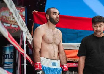 Եուրի Սակունց Կը Շարունակէ