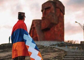 ԼԵՄ-ի Էջը. «Արցախը Նոր Տարուան Սեմին»`   Աշակերտներուն Գրիչով