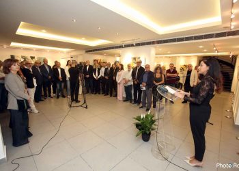 Համազգայինի «Լիւսի Թիւթիւնճեան» Ցուցասրահին Մէջ` Ղազանչեան Ընտանիքի Իւրայատուկ Ցուցահանդէս