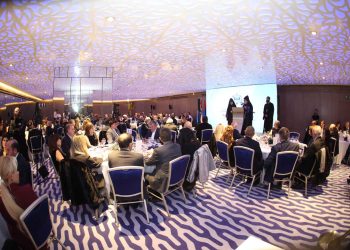 Հովանաւորութեամբ Արամ Ա. Կաթողիկոսին. Լիբանանի Ազգային Վարժարաններուն Ի Նպաստ Հանգանակուեցաւ 350.400 Ամերիկեան Տոլար