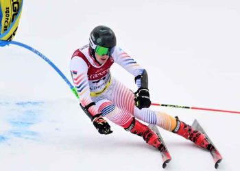 Դահուկարշաւ. Մոսէսով Շահեցաւ Պոսնիոյ Մէջ