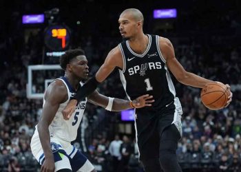 «Էն. Պի. Էյ.»  Էտուըրտծ 55 Կէտ Նշանակեց, Բայց Մինեսոթա Պարտուեցաւ