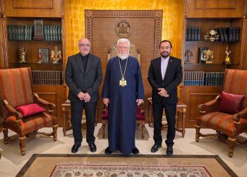 Արամ Ա. Կաթողիկոս Ընդունեց Լիբանանի Մօտ Իրանի Դեսպանը