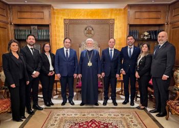 վեհափառ հայրապետը ընդունեց ՀՄԸՄ-ի  լիբանանի շրջանային նորընտիր վարչութիւնը