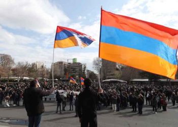 Հայրենի Կեանք