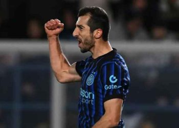 Մխիթարեան Կը Շարունակէ  Կոլ Նշանակել