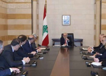 Ընդունելով Դրամատուներու Միութեան  Պատուիրակութիւնը`  Սալամ. «Ելեւմտական Բացի Օրինագիծը  Խորհրդարանին Մէջ Կը Գտնուի»