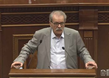 Ազգային Ժողովը Չդադրեցուց Հեռատեսիլի Եւ Ձայնասփիւռի Յանձնաժողովի Անդամ Յակոբ Մովսէսի Լիազօրութիւնները