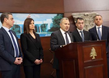 Այցելելով Նախագահ Աունին` Պասիլ. «Պաշտօնատարներու Այցելութեան Կը Սկսինք Եւ Կը Ներկայացնենք Երկխօսութեան Ճամբով Լիբանանը Մեծ Վտանգէն Պաշտպանելու Առաջարկ Մը»