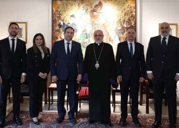 ՀՄԸՄ-ի Լիբանանի Շրջանային Վարչութիւնը Այցելեց Լիբանանի Երեք Համայնքապետներուն