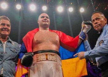 Բռնցքամարտ.  Գուրգէն Յովհաննիսեան Յաղթեց Նաք-Աութով