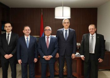 ՀՅԴ Լիբանանի Կեդրոնական Կոմիտէի Պատուիրակութիւնը Այցելեց Հայաստանի Դեսպանատուն